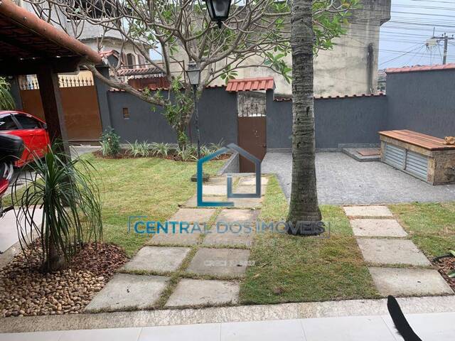 #3 - Casa para Venda em São Gonçalo - RJ