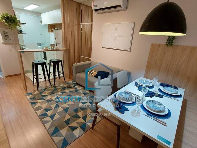 #5 - Apartamento para Venda em São Gonçalo - RJ